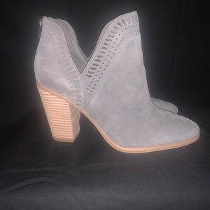 Vince Camuto Fileana Split Shaft Bootie